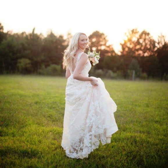 Meet Your Posher, Brittany - Picture 4 of 8